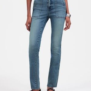 MADEWELL Mid-Rise Stovepipe/Cigarette Jeans in Shealy Wash: Raw-Hem Size 28